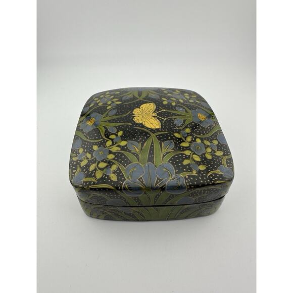 Kashmiri Paper Mache Trinket Box Hand Painted Floral Butterfly 4" - Picture 6 of 10